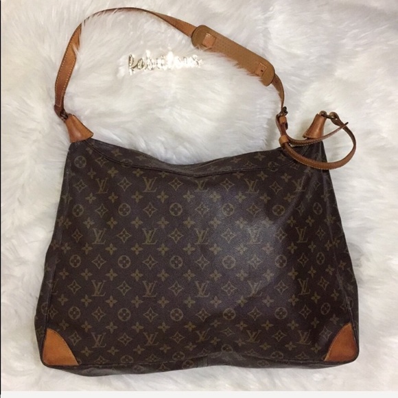 Louis Vuitton Handbags - Louis Vuitton authentic signature canvas large bag